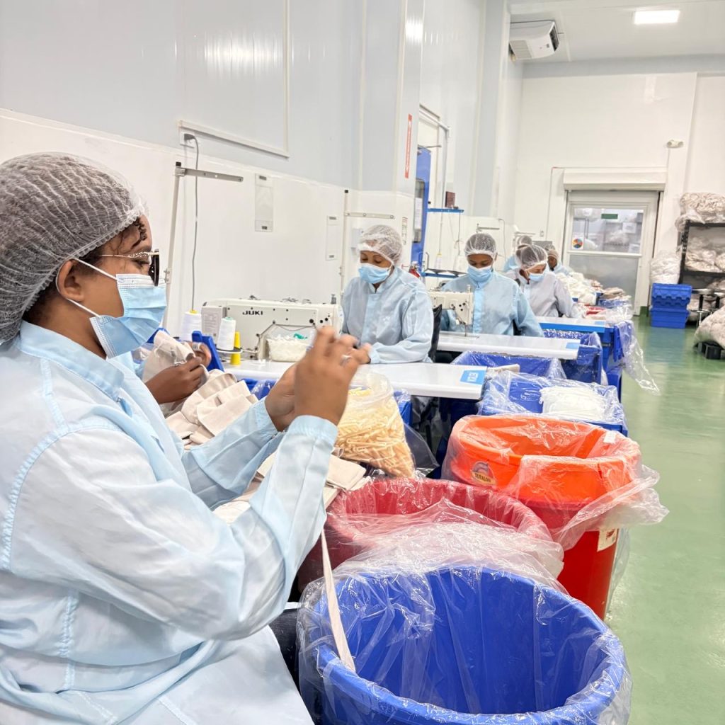 Cleanroom Assembly Line